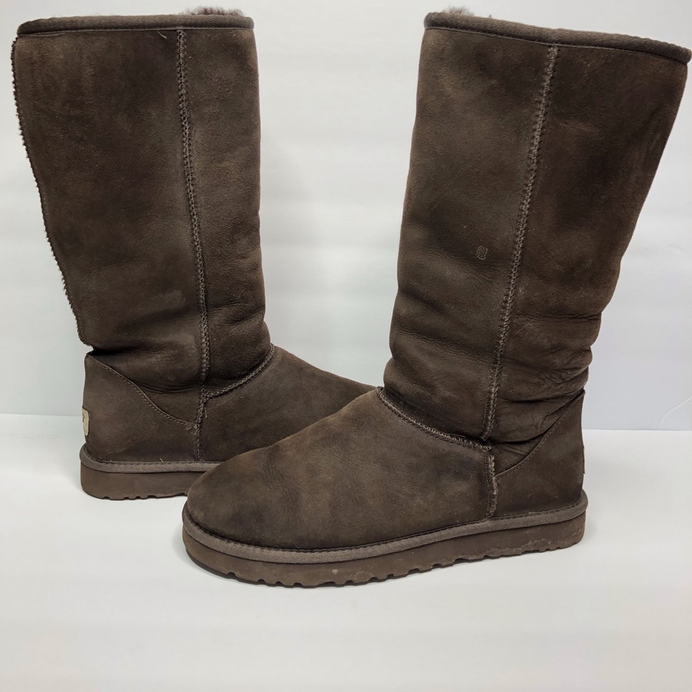 Ugg (Brown)
